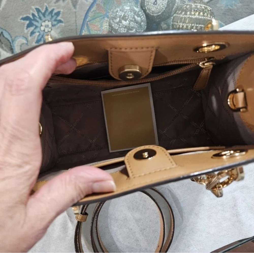 NWT Michael Kors Cynthia Small Croc Embossed Leather Satchel & Wallet Set - Picture 13 of 15